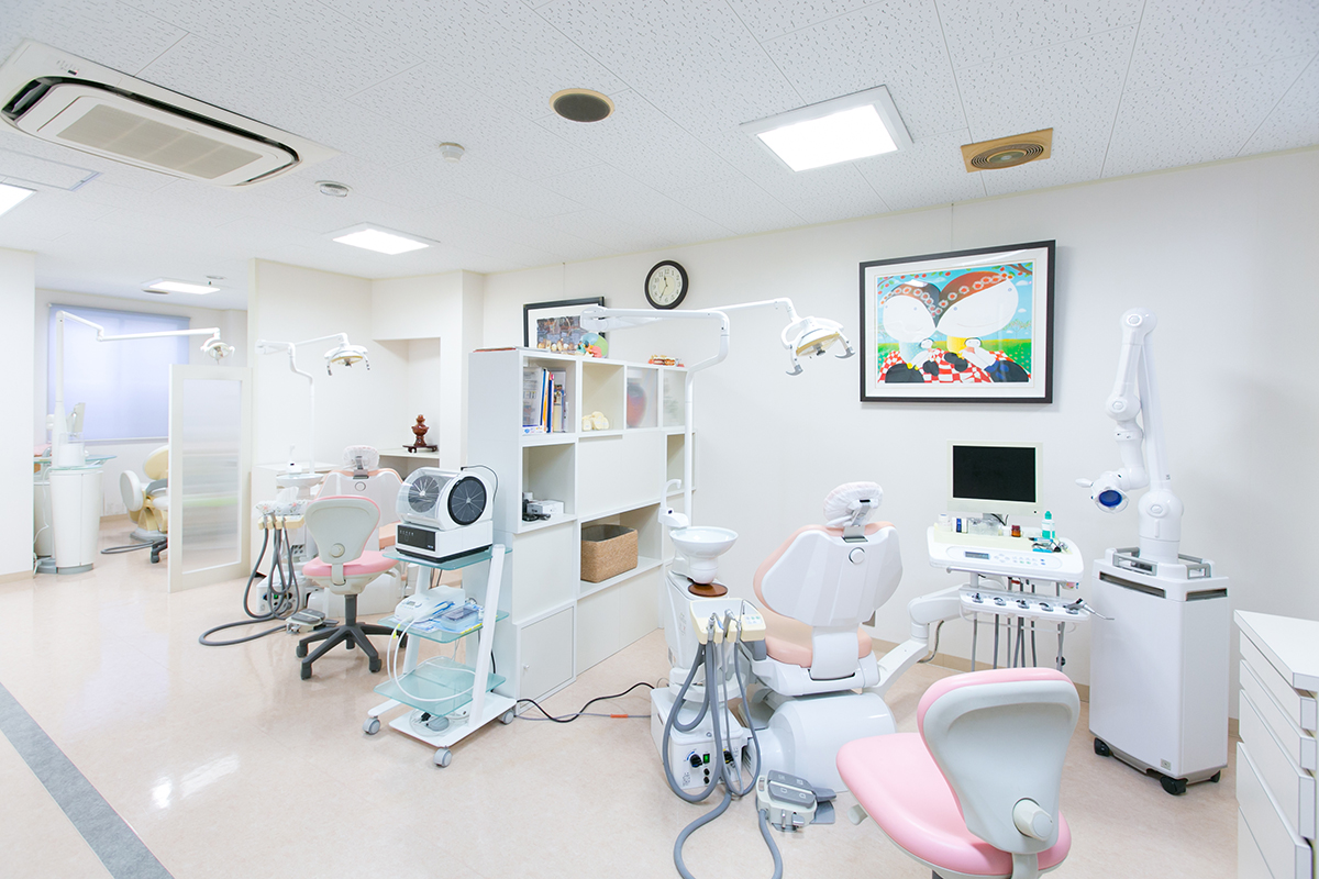 越久村歯科医院